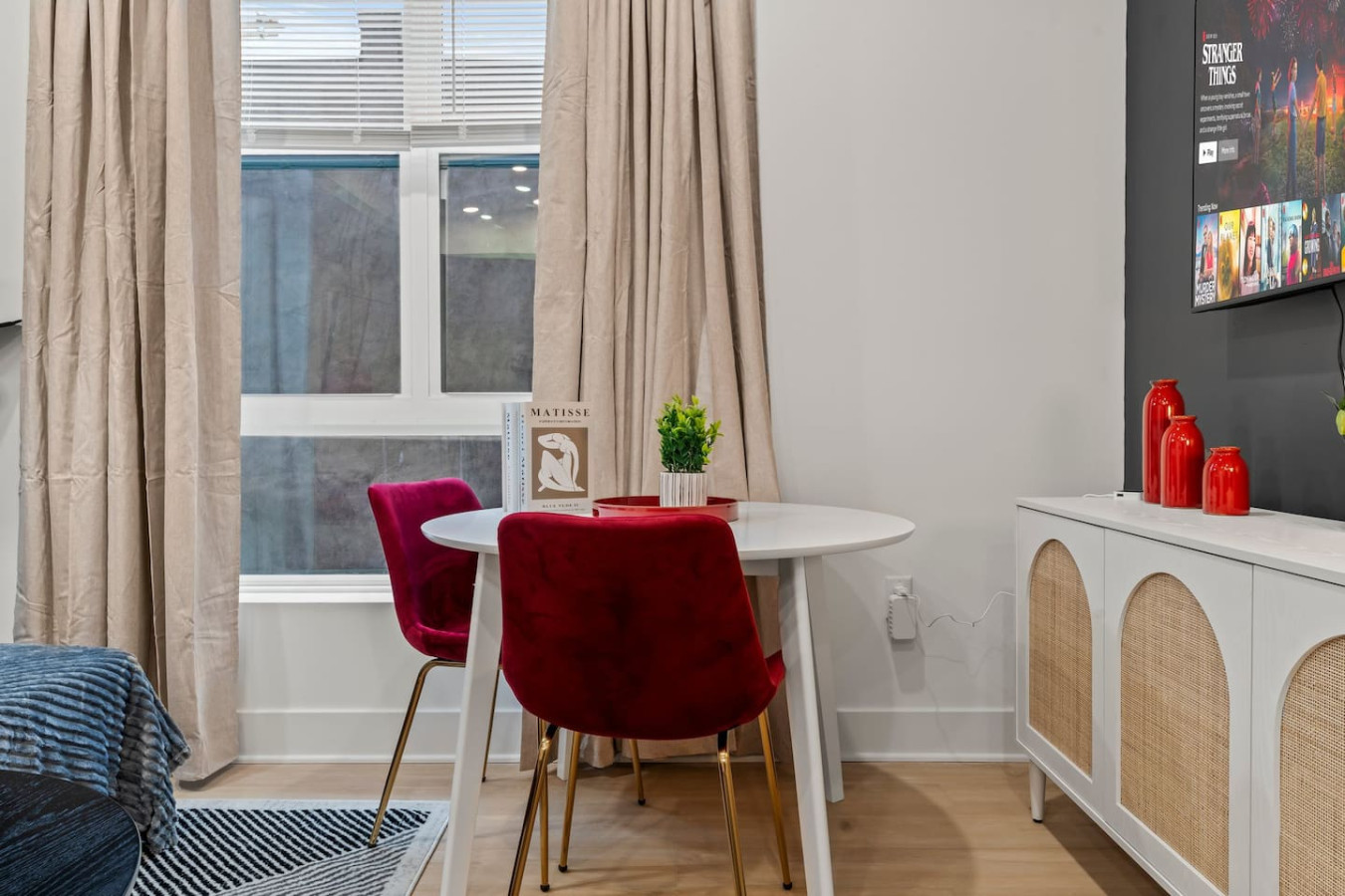 Dining Table / Reading Tabl / Kids Table