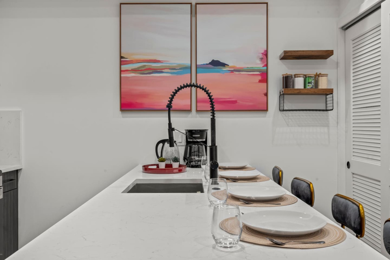 Bar Style Counter Height Dining for Four