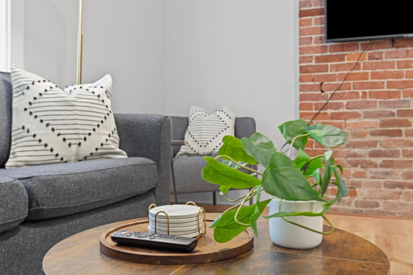 A sophisticated design that is gender-neutral so everyone can enjoy the living space throughout the day.
