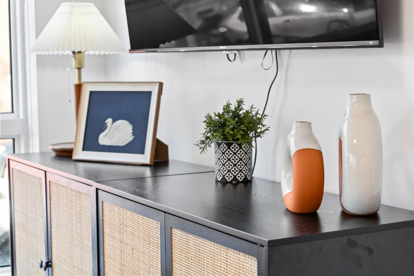 You are surrounded by tasteful decor and warm tones for a perfect setting for any occasion.