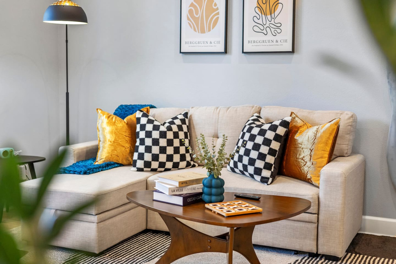 Walk to Deep Ellum | Rooftop Lounge + Free Parking