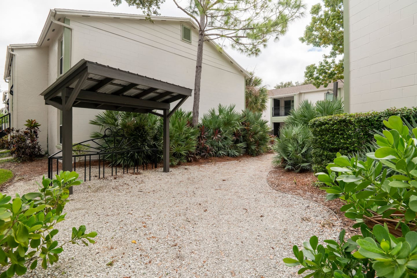 Convenient location with easy access to parking and nearby attractions