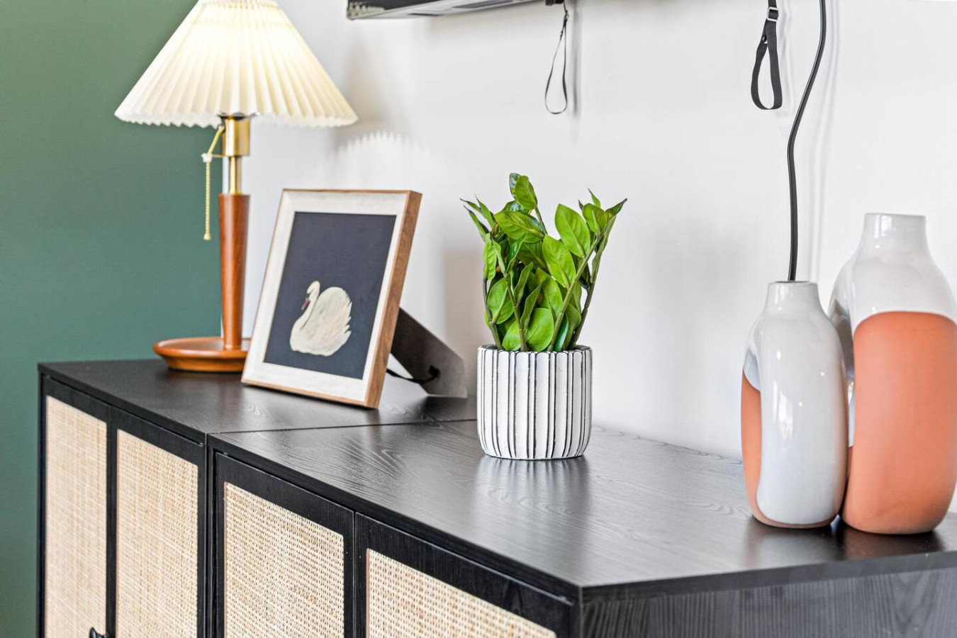 A sophisticated design that is gender-neutral so everyone can enjoy the living space throughout the day.