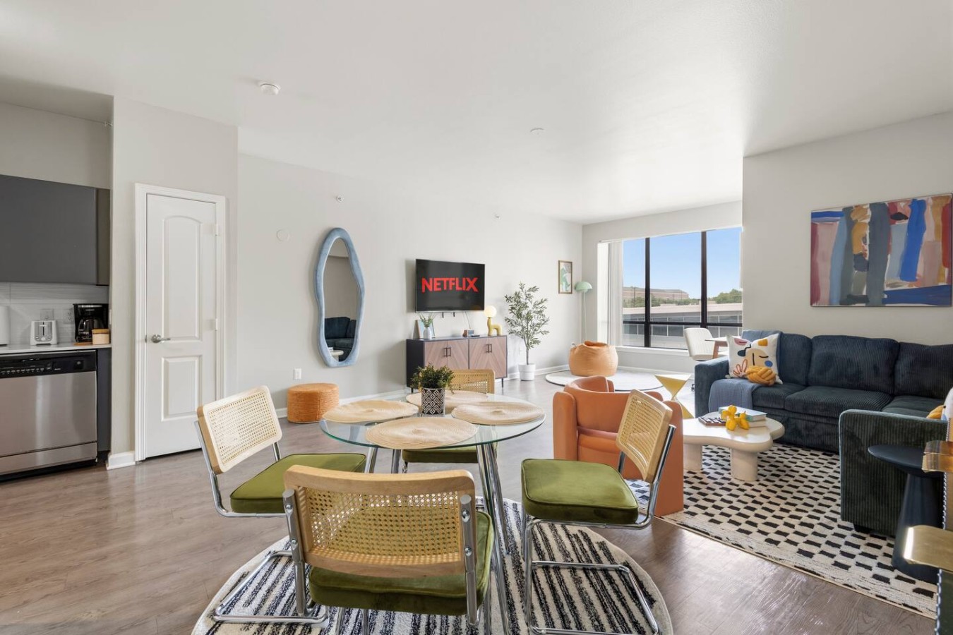 Contemporary dining space for four to enjoy