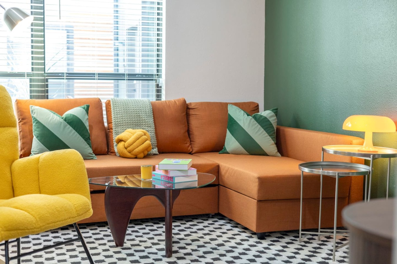 King Bed | Near DT, Love Field & Medical District