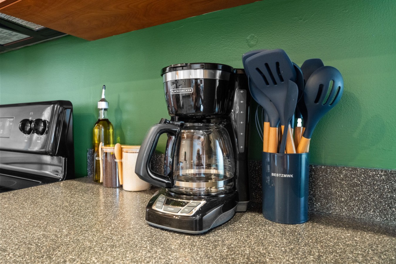 Start Your Morning Here – Brew your coffee, prepare breakfast, and enjoy a relaxed start to your day.