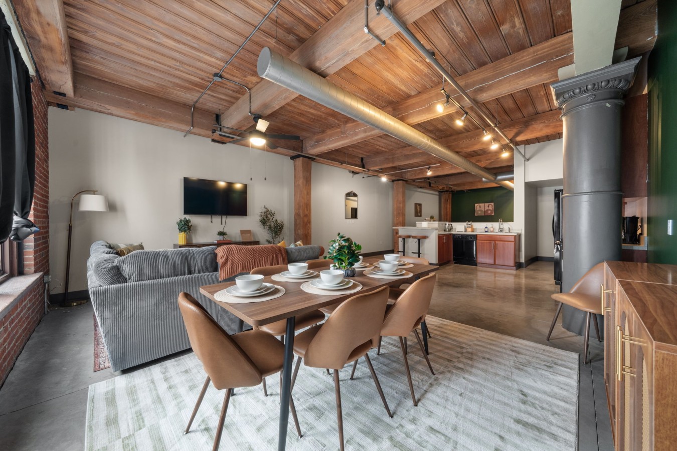 Open, Bright & Welcoming – Enjoy a spacious open-concept layout where the living room, dining area, and kitchen come together seamlessly.