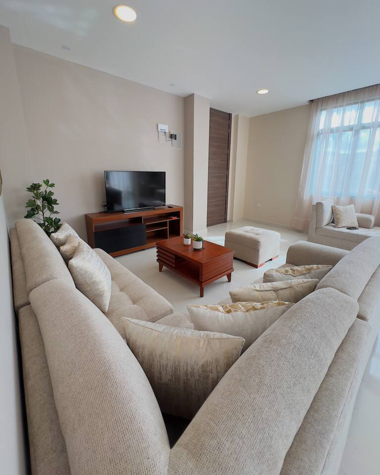 Hermoso Departamento Central con Vista a la Ciudad