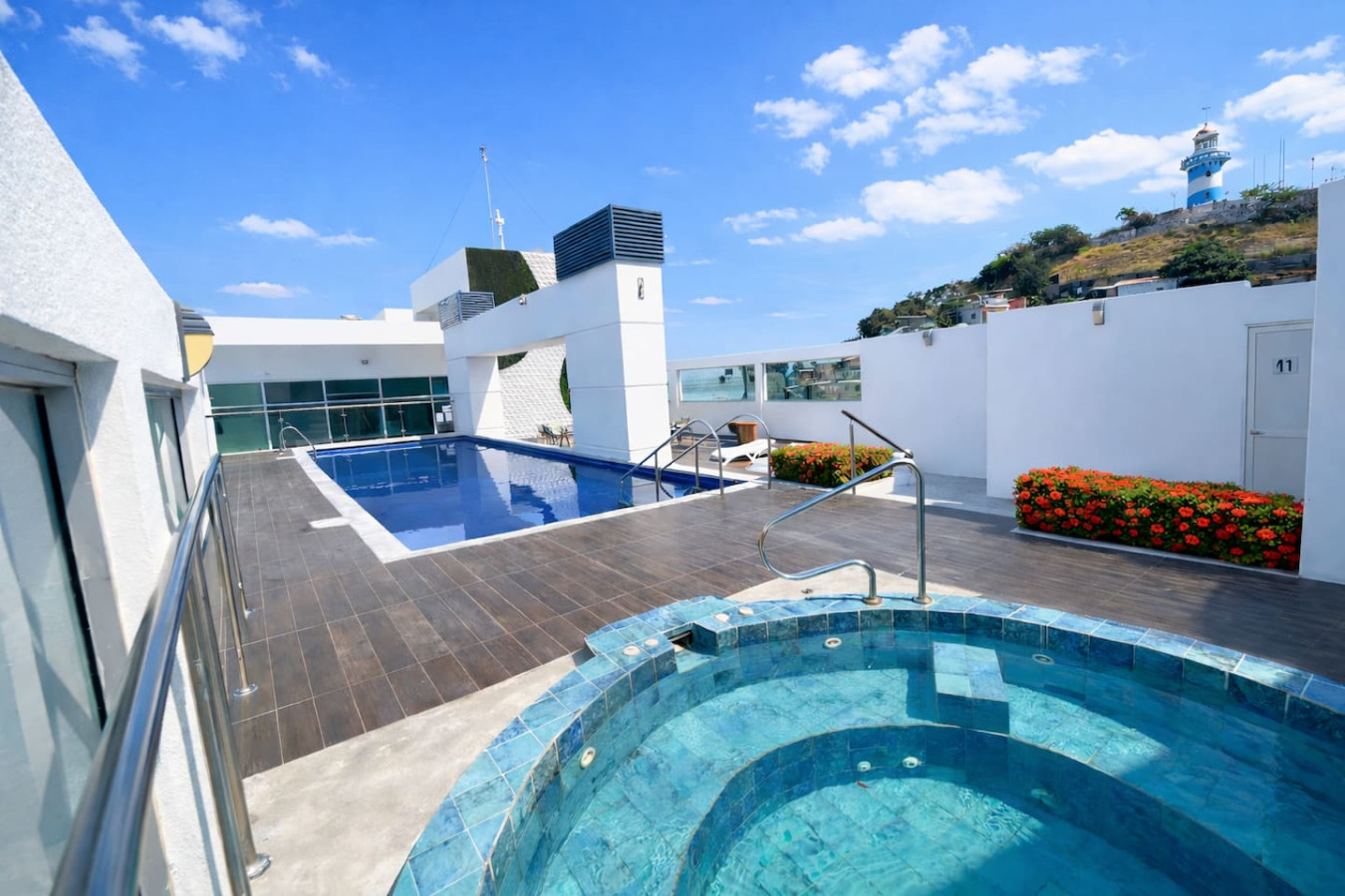 Suite en la Zona Más Segura de Guayaquil