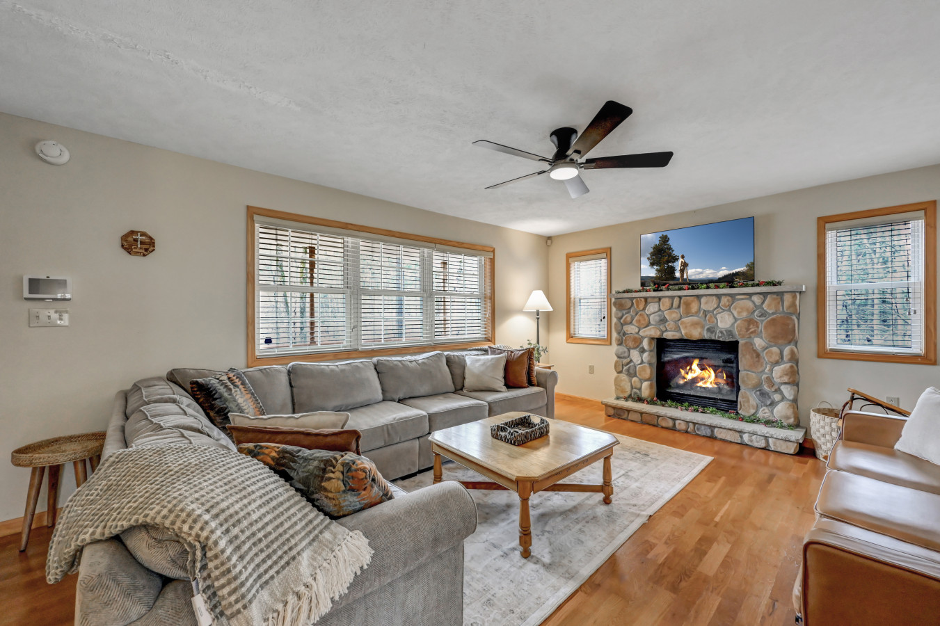 Ski/family/kids/fully-stocked kitchen/spacious