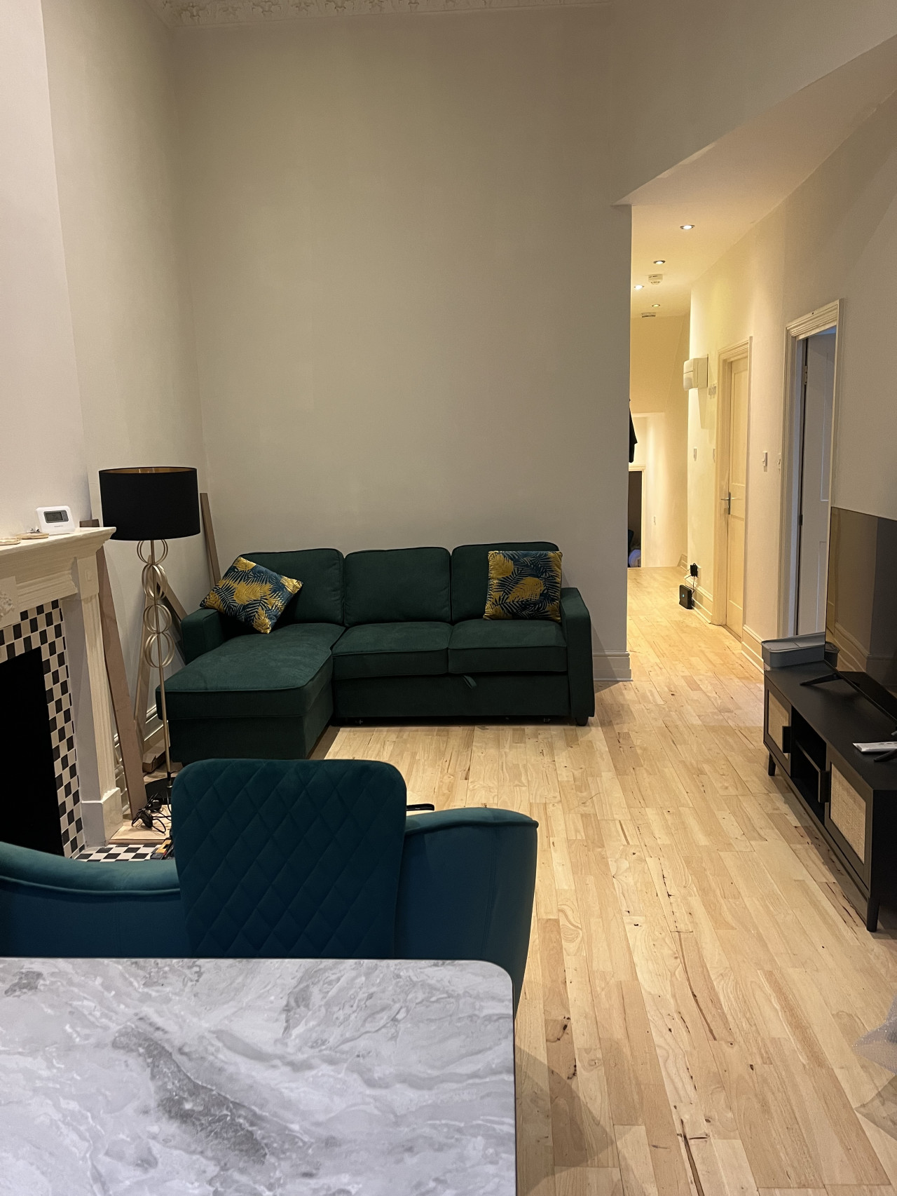 Awesome 3 bedroom Notting Hill very central with a balcony in 33 Clanricarde Gardens 1st Floor Flat - Property image 15 - VivreStays