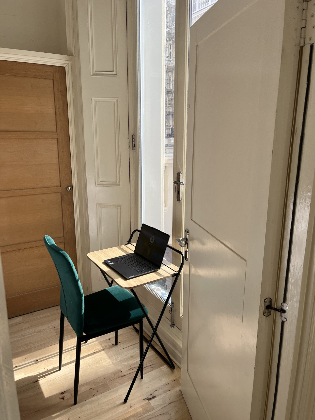 Awesome 3 bedroom Notting Hill very central with a balcony in 33 Clanricarde Gardens 1st Floor Flat - Property image 28 - VivreStays