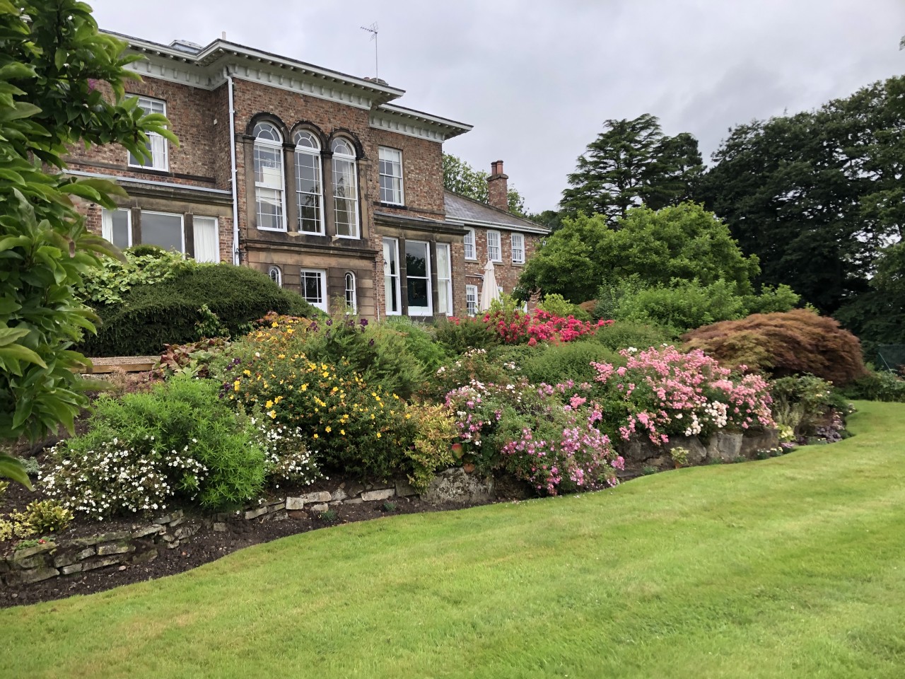 Magnificent Hall and gardens, near York & Leeds in Church Lane, Wighill, England, United Kingdom, LS24 8BG - Property image 7 - VivreStays