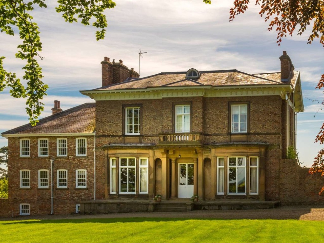 Magnificent Hall and gardens, near York & Leeds in Church Lane, Wighill, England, United Kingdom, LS24 8BG - Property image 3 - VivreStays