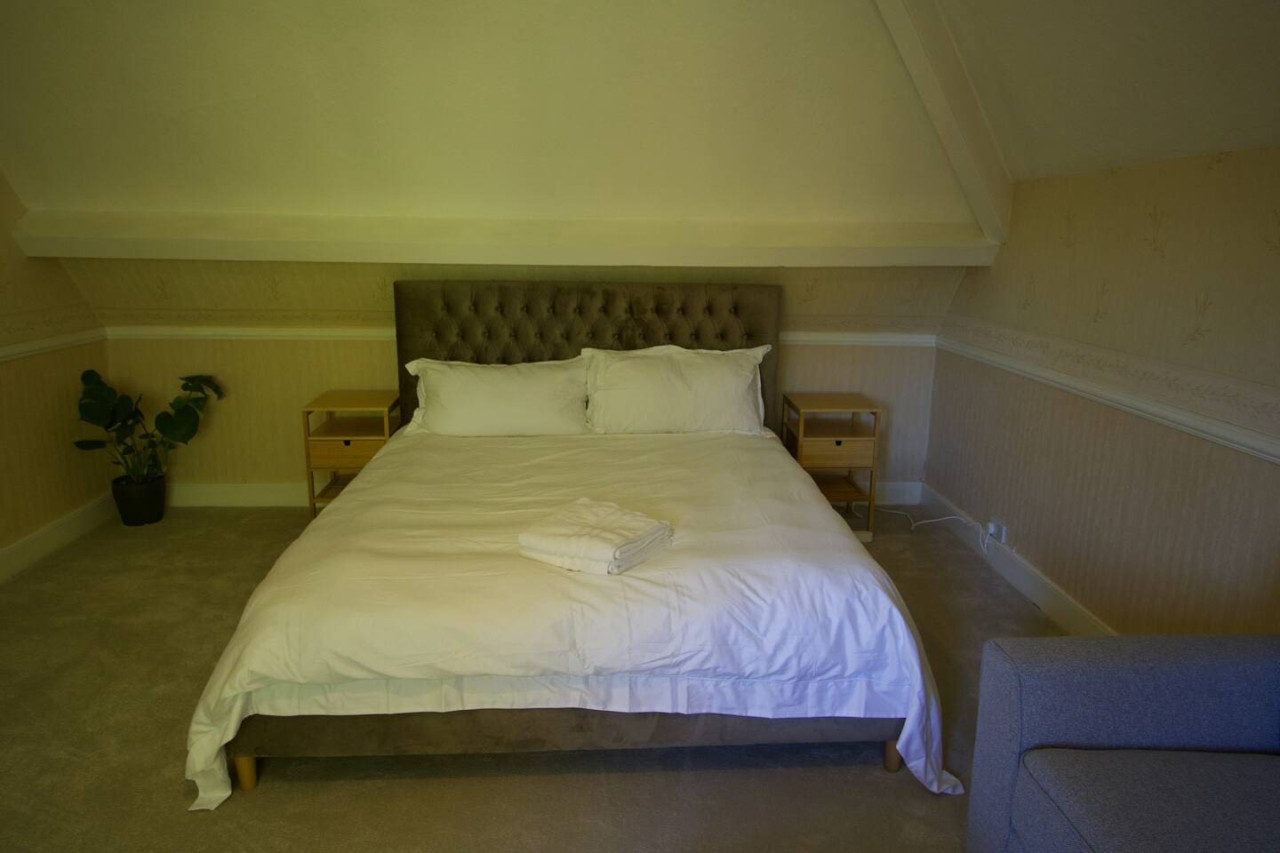 Top floor garden-view suite