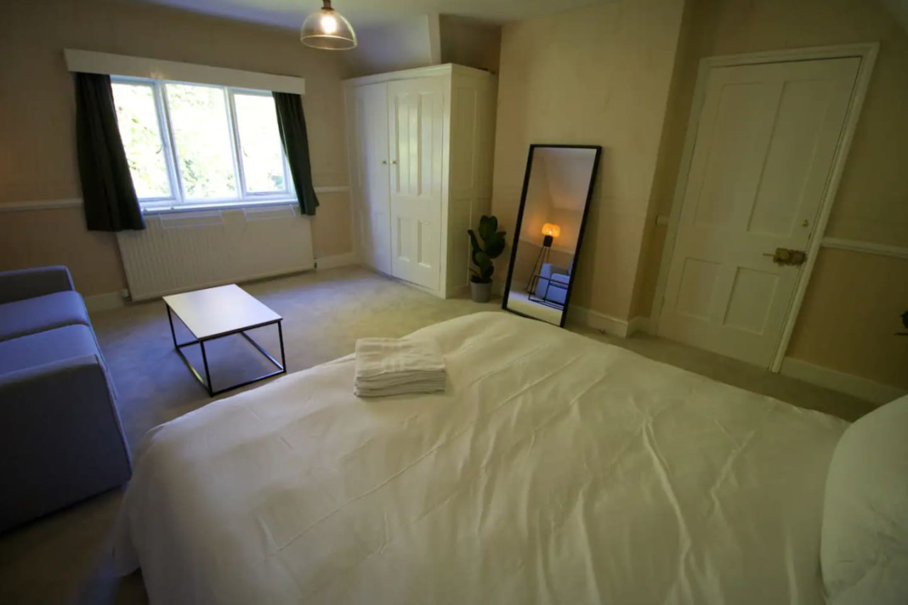 Top floor garden-view suite
