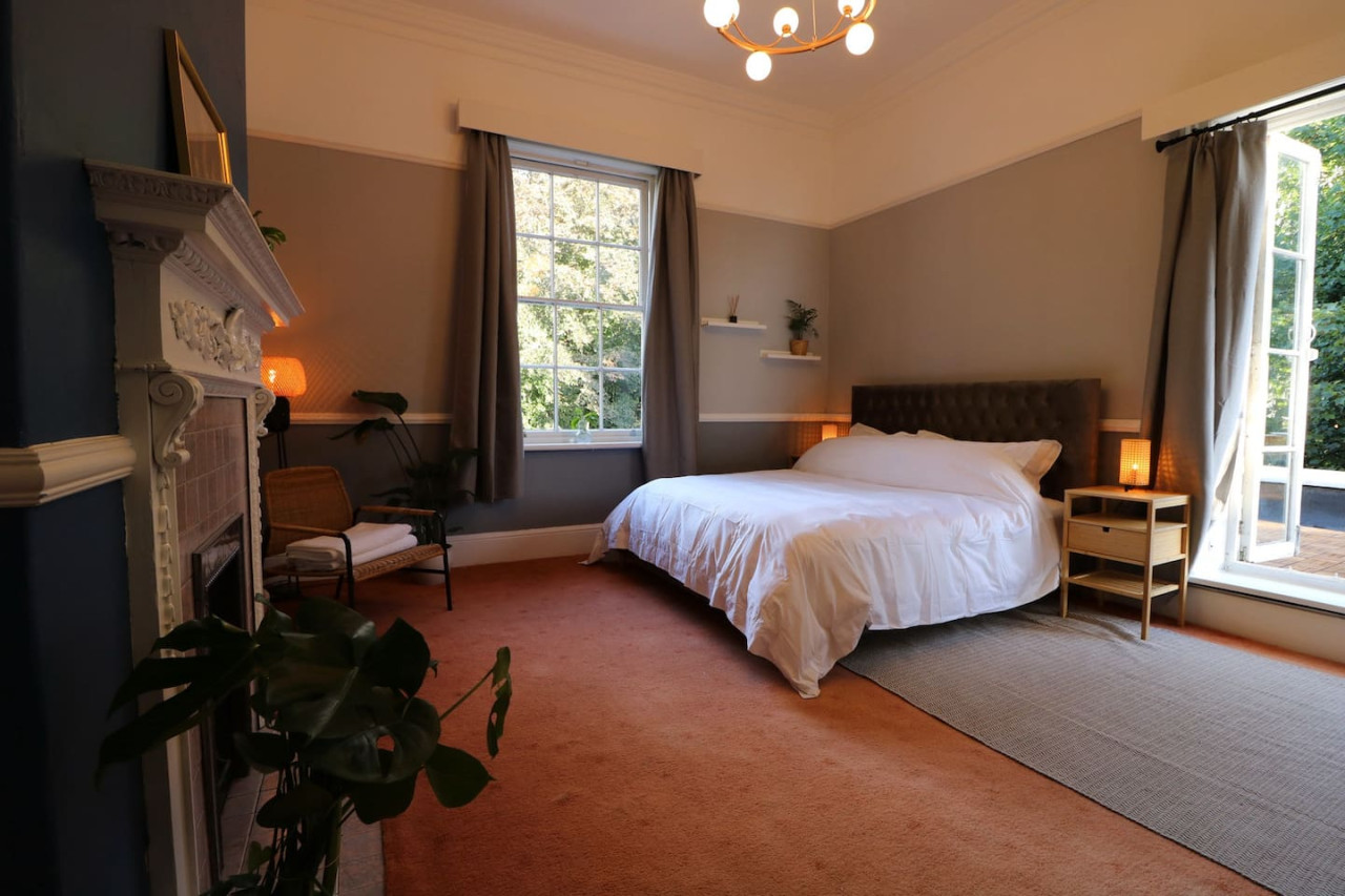 Luxurious suite with balcony
