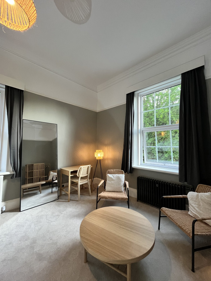 Suite with bathroom and desk