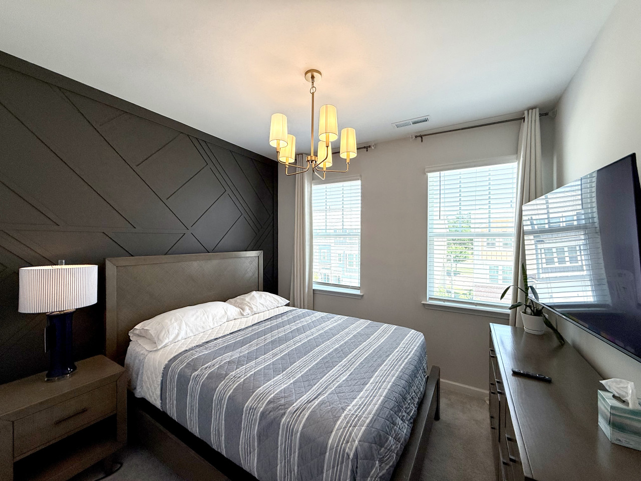 Luxury Townhome With Heated Pool And Gym - Stunning Modern Retreat - Durham, NC