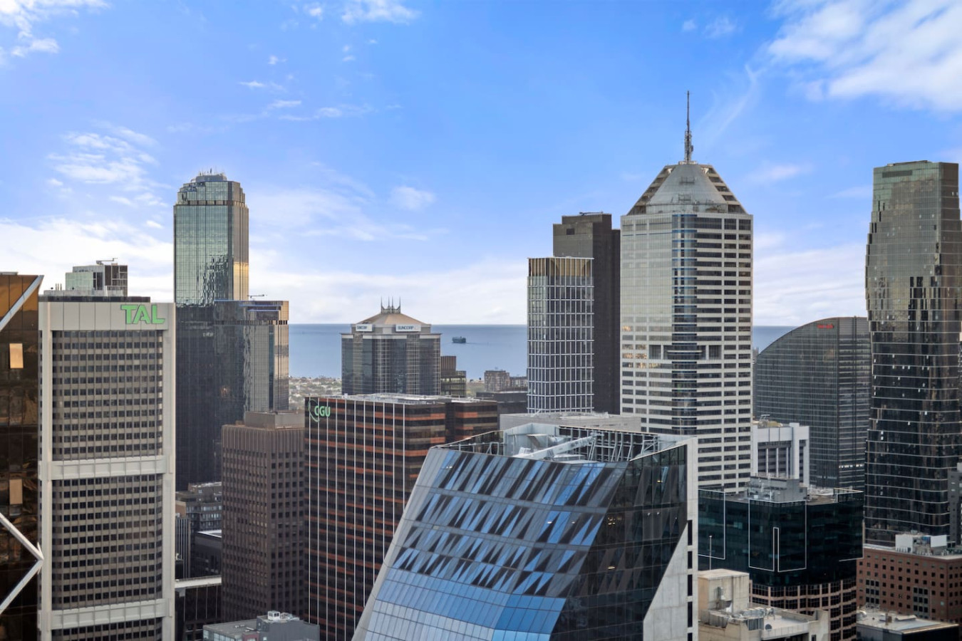 Level 50 Panoramic Central CBD Views, A'Beckett St