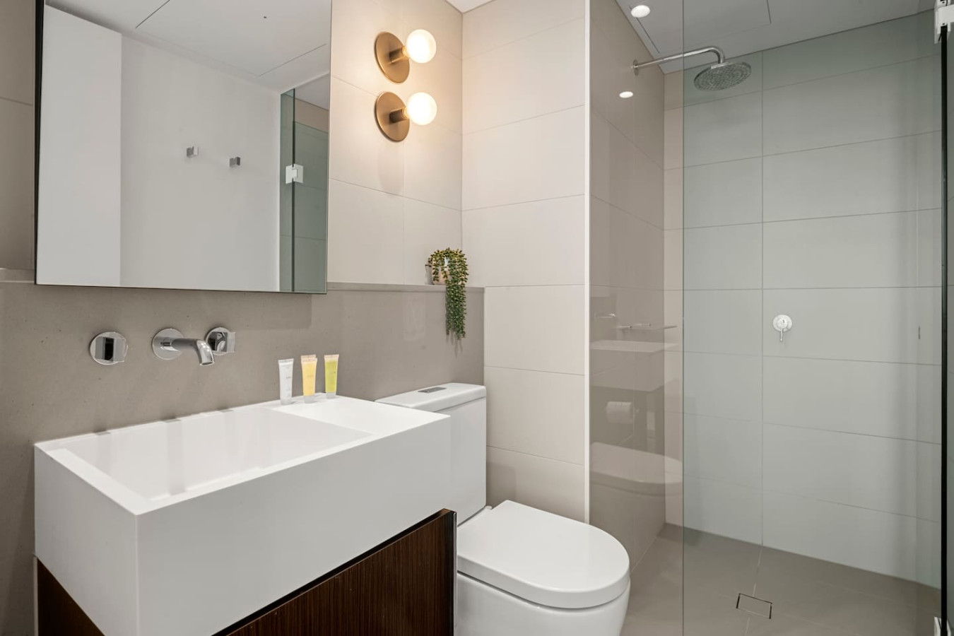 Level 50 Panoramic Central CBD Views, A'Beckett St