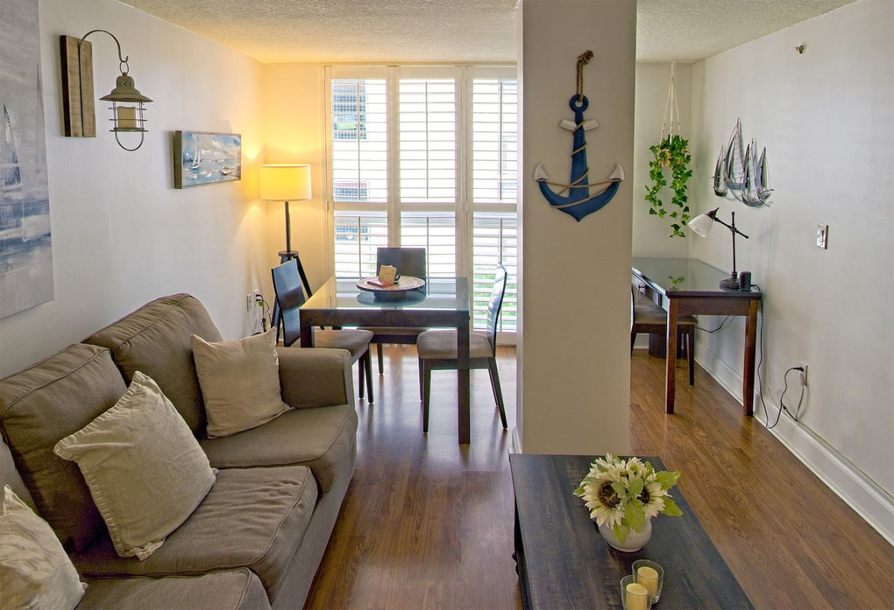Tranquil Oasis With Pool And Gym - Charming Historical Escape - Bahamas
