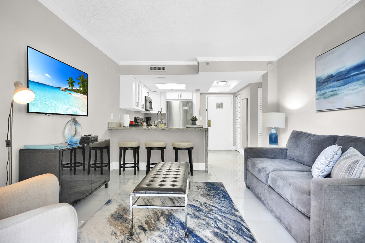 Sf Palm Oasis • Full Kitchen • Free Parking - Bahamas