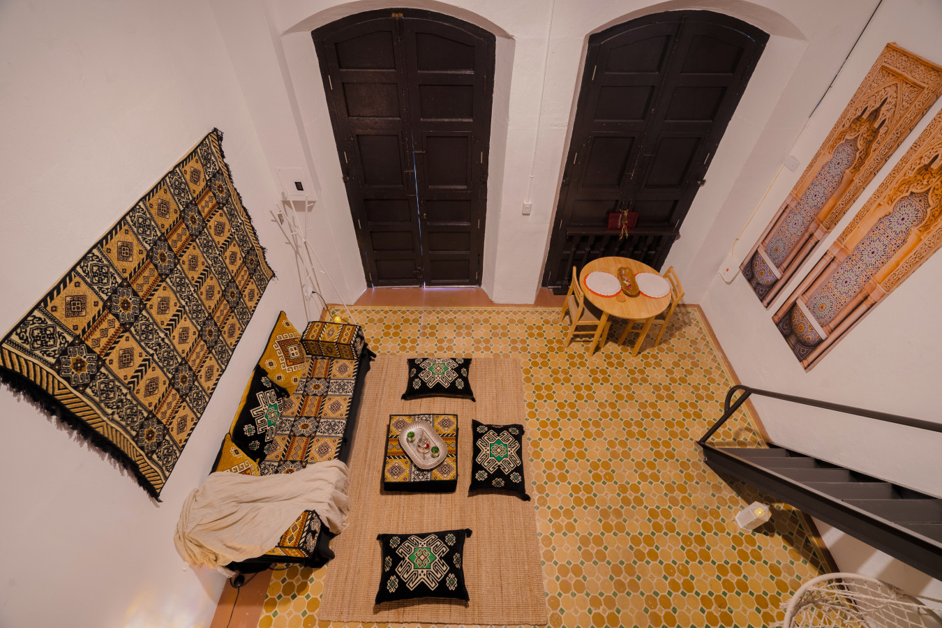 Living room with a rug and couches — Morocco Loft Sanjuanero | Viejo San Juan, Old San Juan