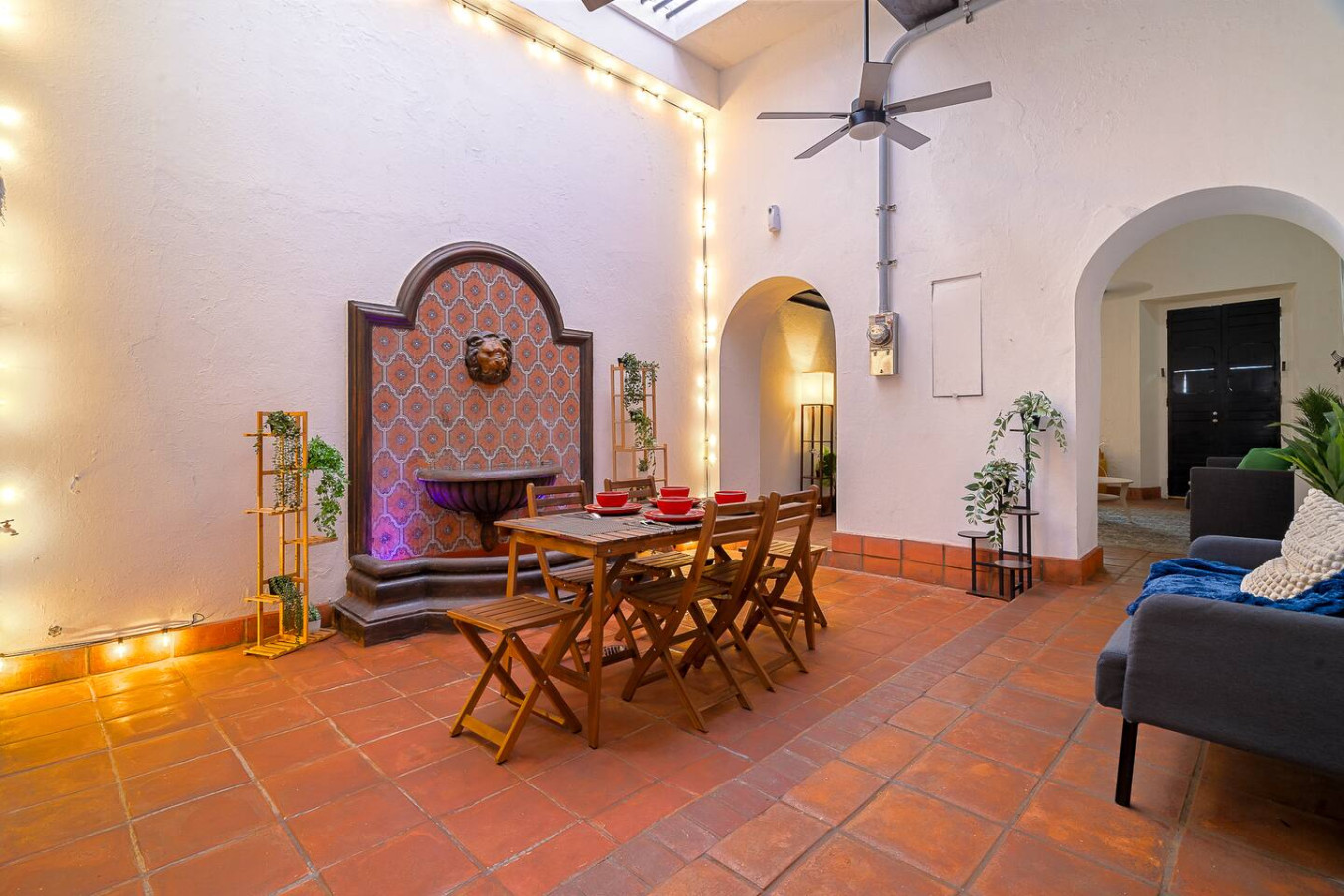 Dining table with chairs in a vacation rental property — Villa Mansion - Fountain & Rooftop - Old San Juan, Old San Juan