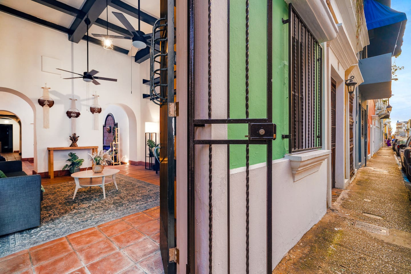 View of the ocean from the balcony of a vacation rental (balcony 5) — Villa Mansion - Fountain & Rooftop - Old San Juan, Old 