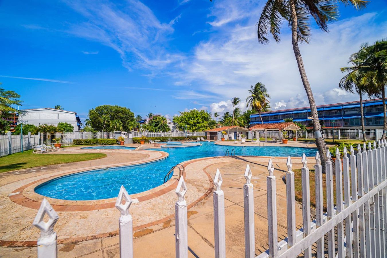 Pool area of a vacation rental property in Puerto Rico (balcony 2) — Beach Villa Dorado Del Mar, Dorado