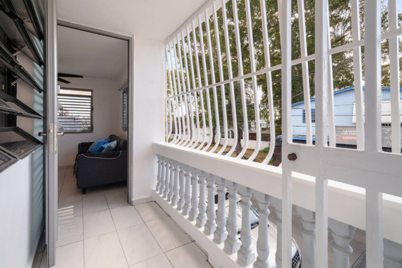 Dining view — Casa Juno Grand Modern - 3 Bedroom - Walk to Beach, Santurce