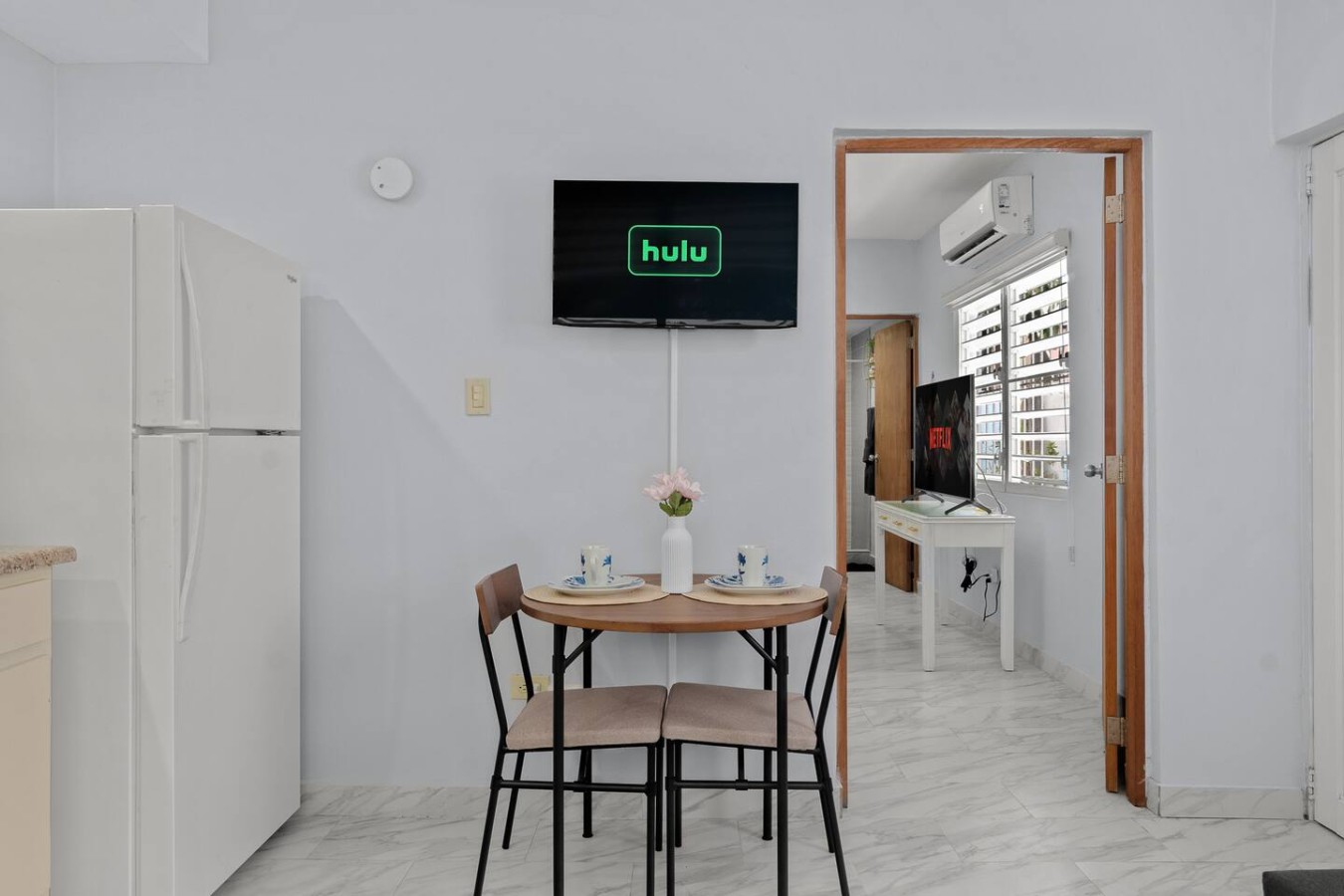 Interior 3 at Sora | Near Airport | Patio, Parking + Laundry, Carolina