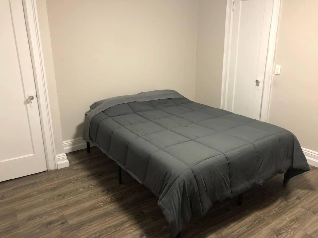 Private 2-bedroom apartment, NYC only 15 mins away