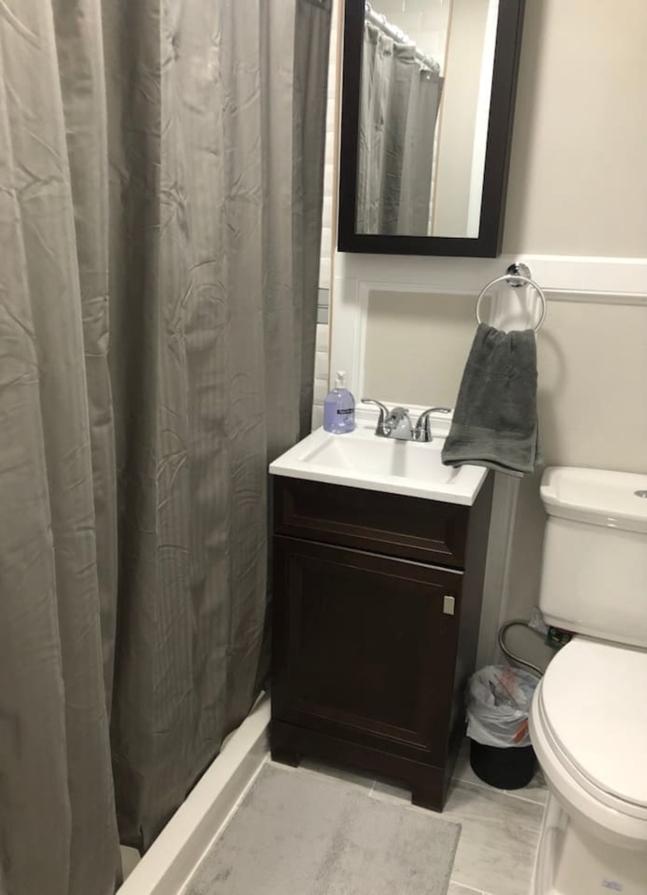 Private 2-bedroom apartment, NYC only 15 mins away