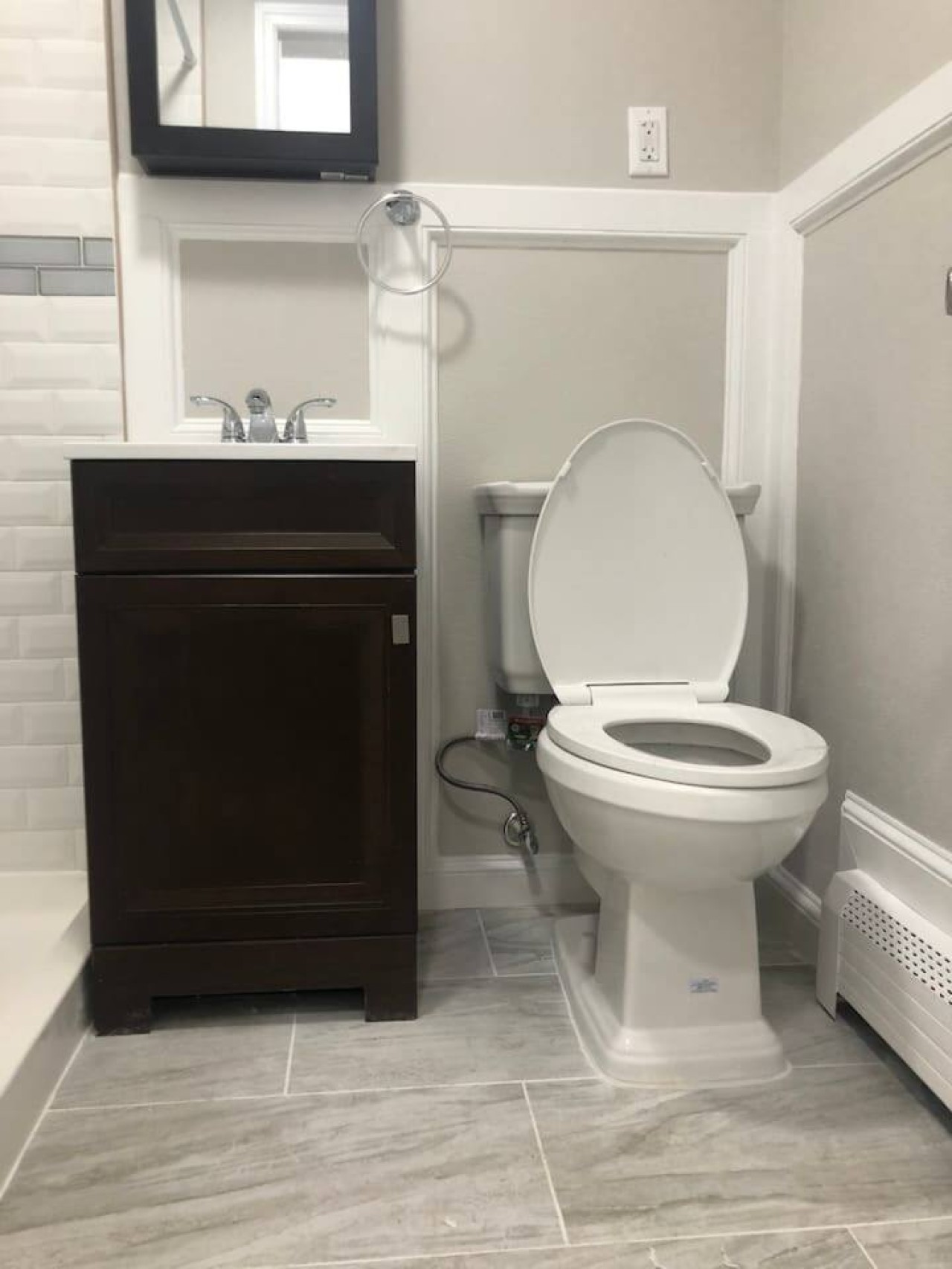 Private 2-bedroom apartment, NYC only 15 mins away