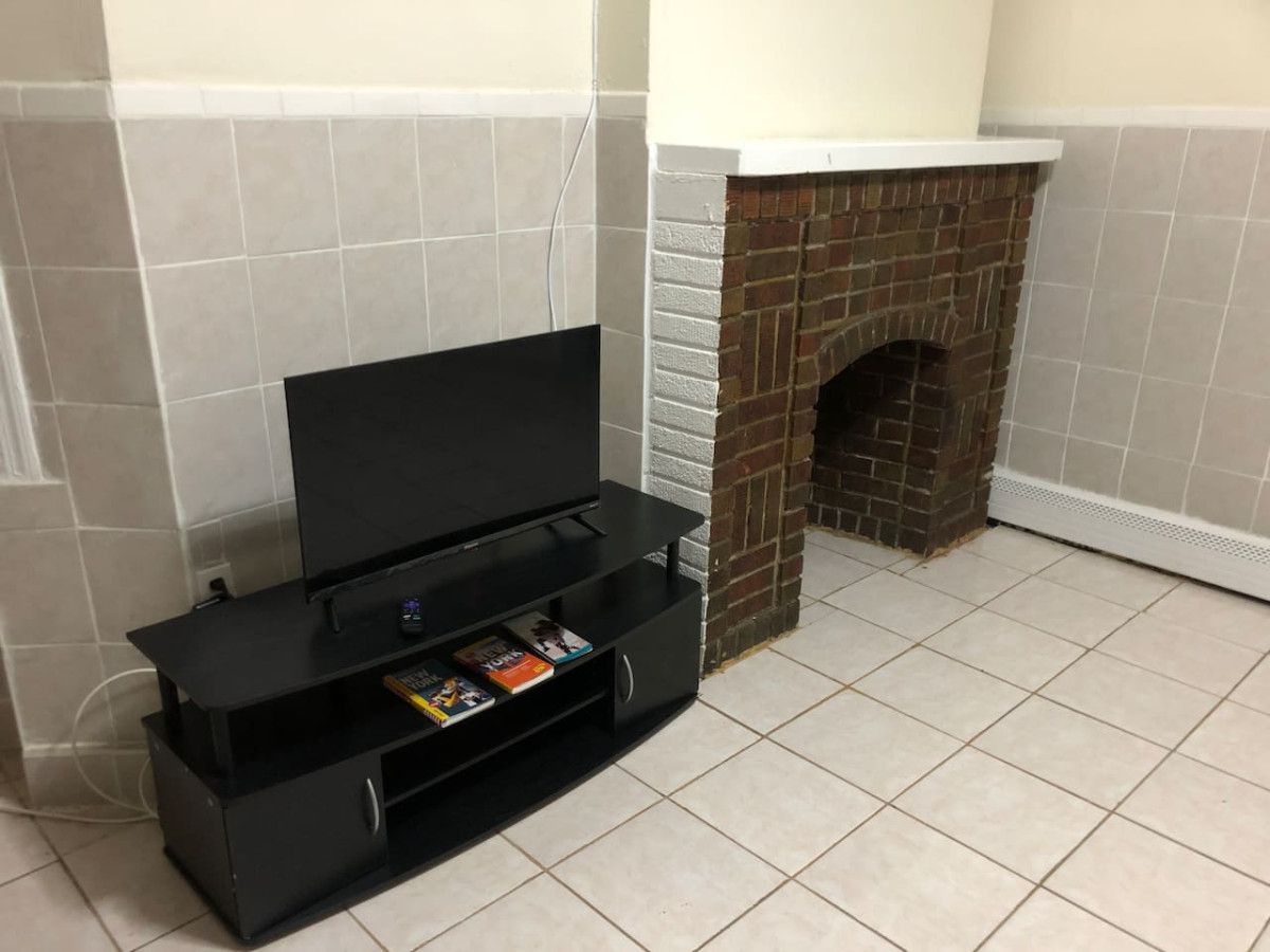 Private 1-bedroom apartment, 15 minutes to New York City Manhattan