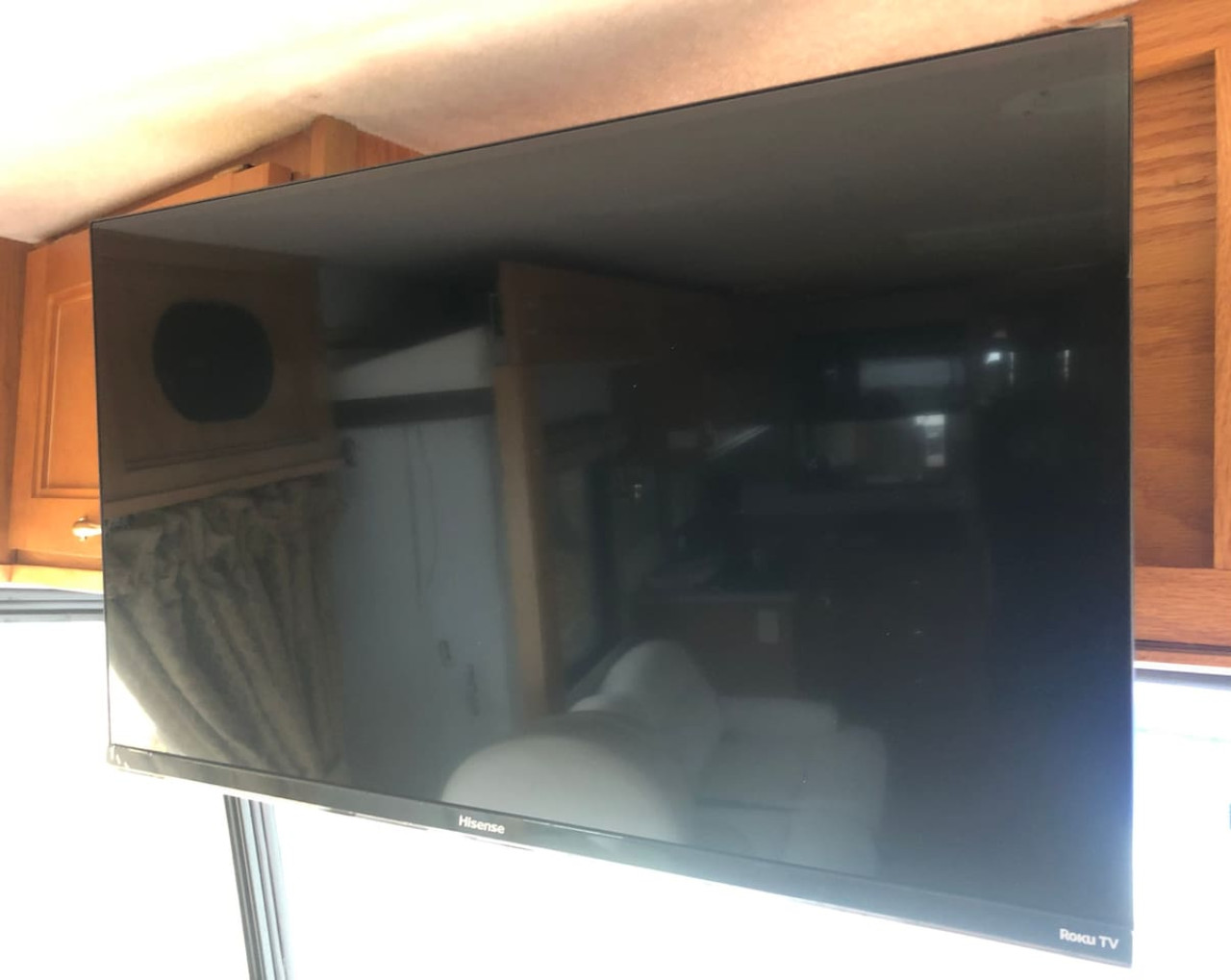 Private 1-bedroom RV, direct bus to NYC Manhattan only 2 blocks away
