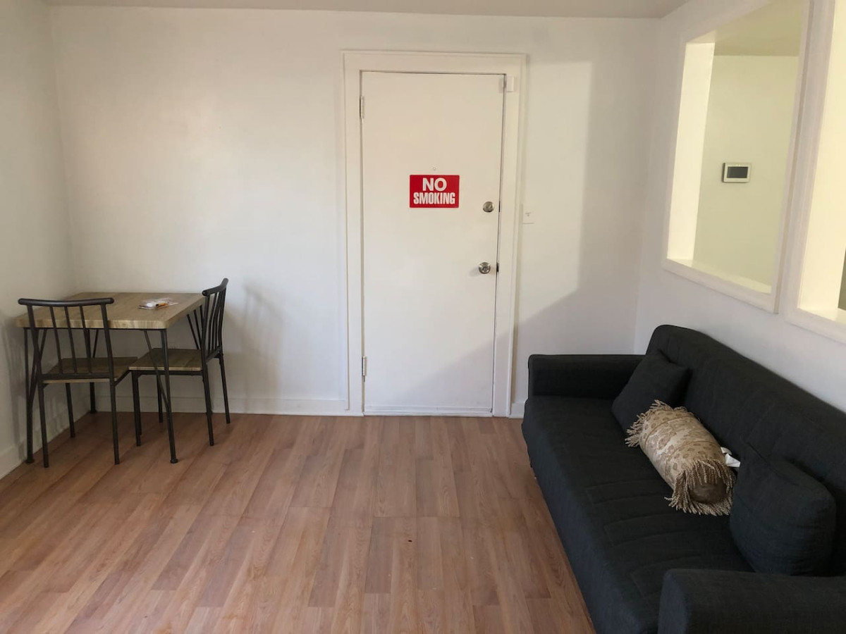Private apartment with 1 bedroom and 1 bathroom