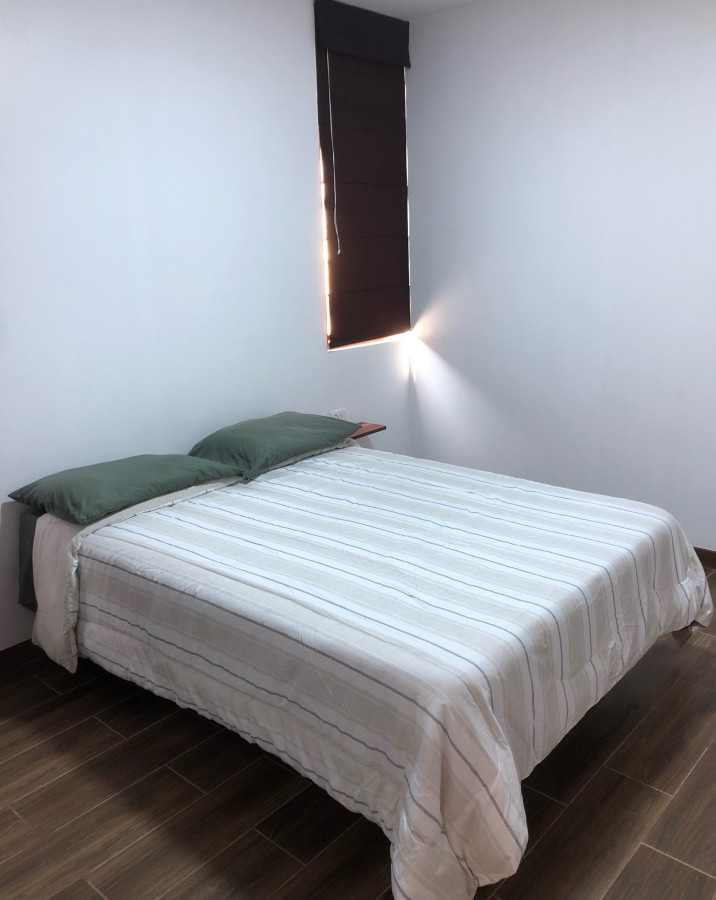 Private 1 bedroom and 1 bathroom apartment with private entrance and private terrace and free Wi-Fi