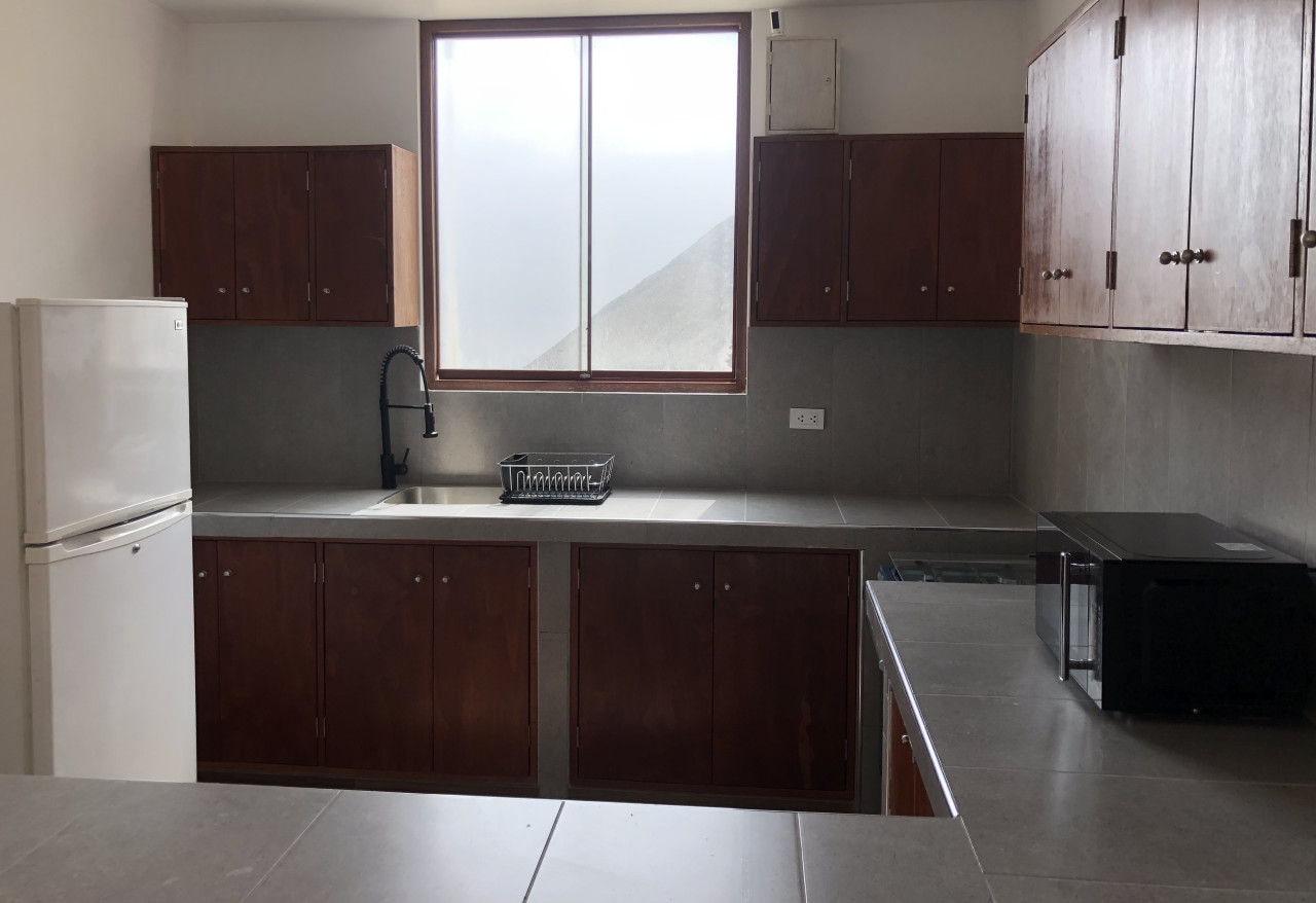 Private 1 bedroom and 1 bathroom apartment with private entrance and private terrace and free Wi-Fi
