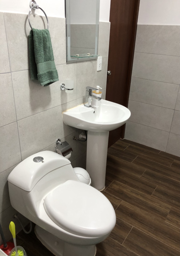 Private 1 bedroom and 1 bathroom apartment with private entrance and private terrace and free Wi-Fi