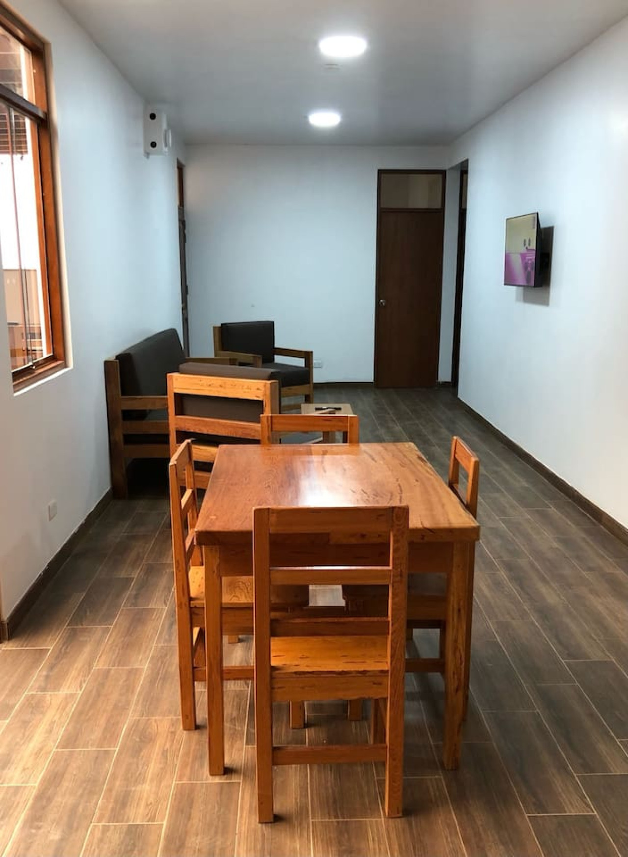Spacious 3-bedroom and 2 bathroom home with private pool and patio and free Wi-Fi