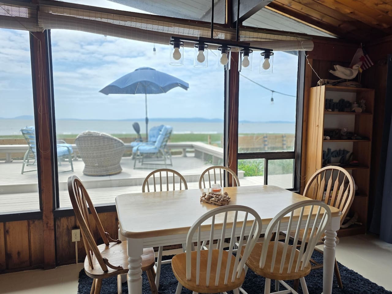 Private Oceanfront Cottage With Beach - Photo 4