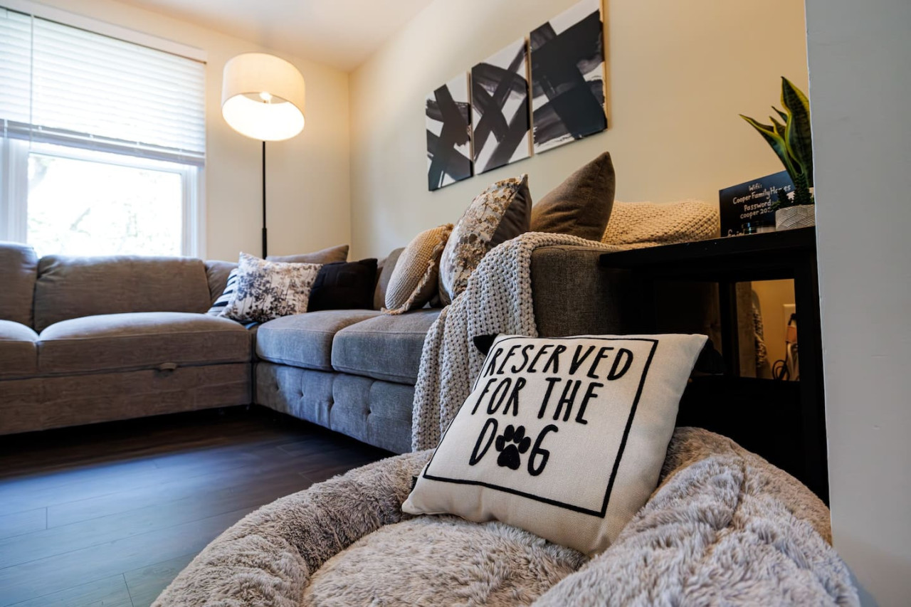 The Cooper Home, Dogs Welcome!
