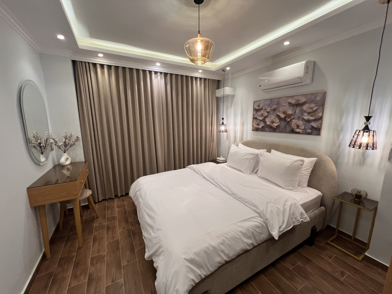 bedroom1-3.jpg