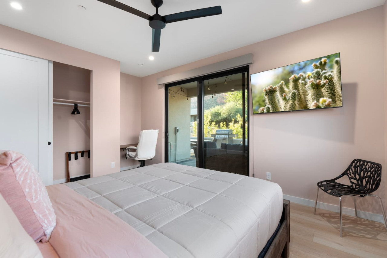 Sedona Luxury Mountain Views, HotTub, Rooftop Deck