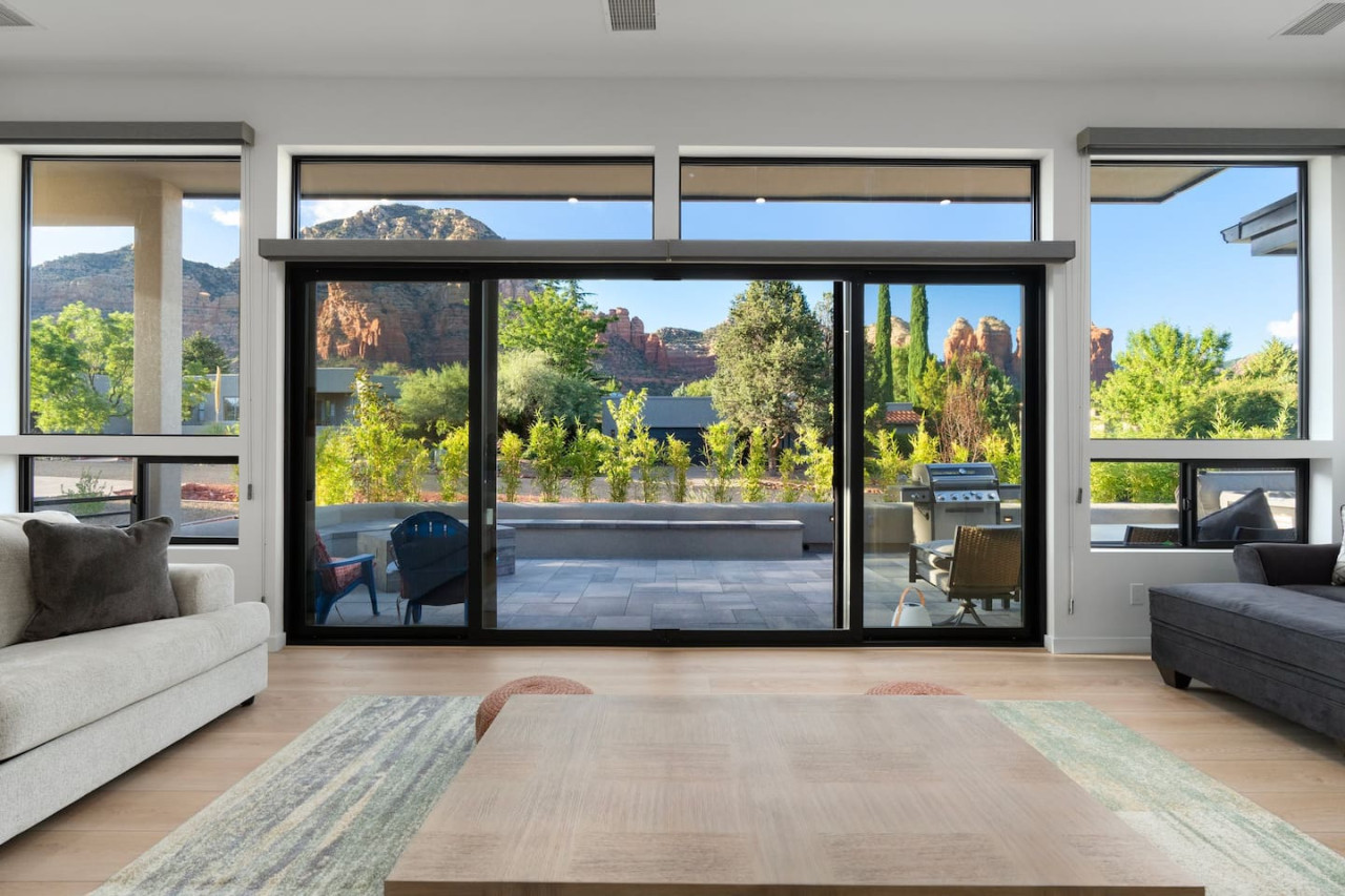 Sedona Luxury Mountain Views, HotTub, Rooftop Deck