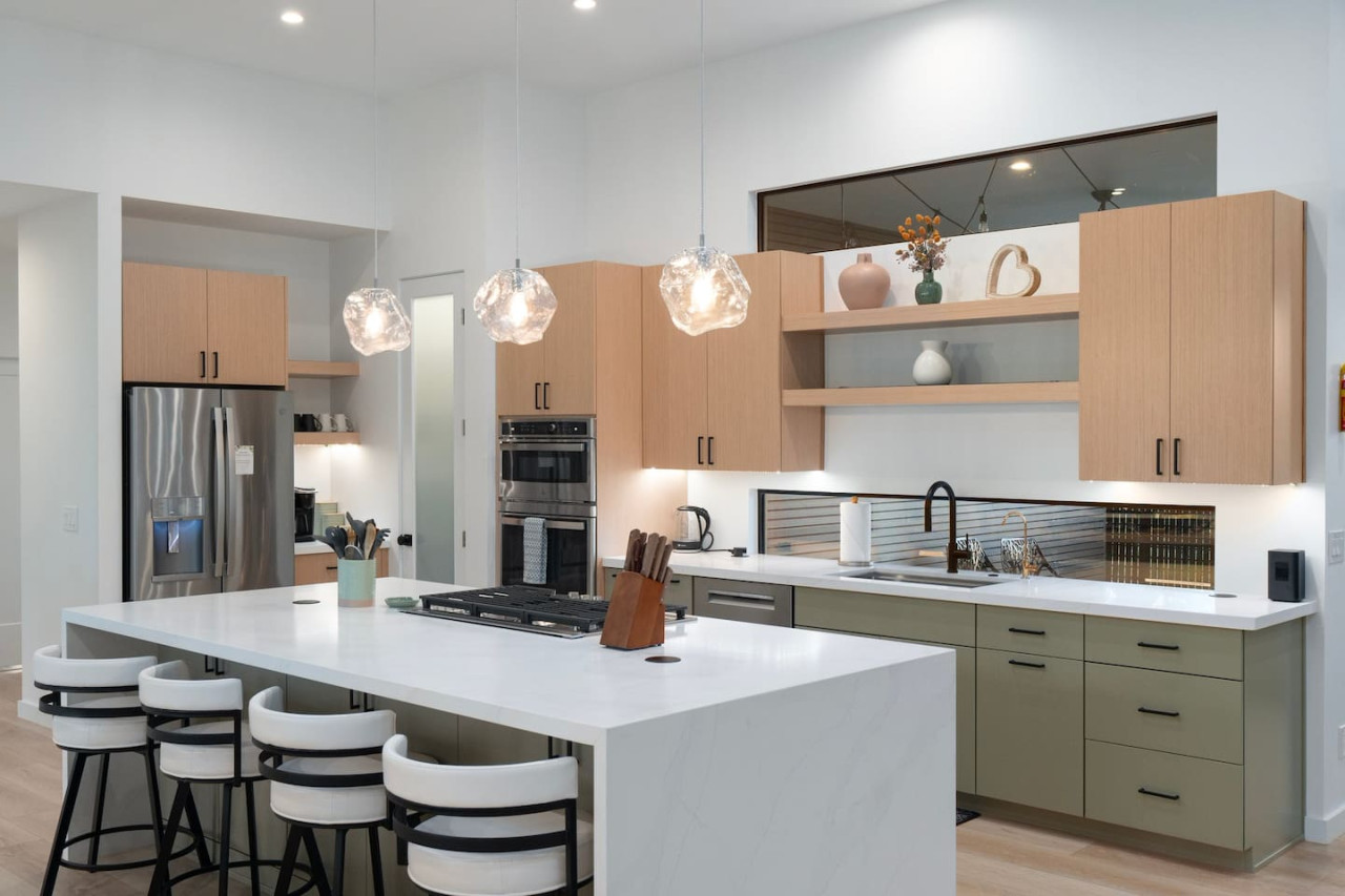 Sedona Luxury Mountain Views, HotTub, Rooftop Deck