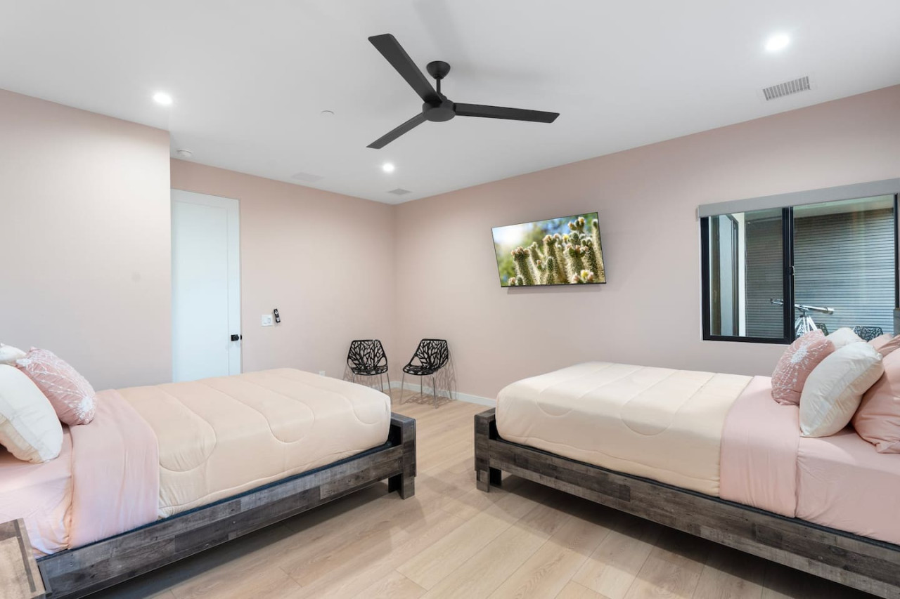 Sedona Luxury Mountain Views, HotTub, Rooftop Deck